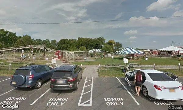 Street Views of Alstede Farms - Giant Themed Corn Maze Chester, New Jersey - 2