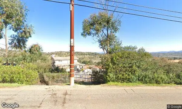 Street Views of Apple Picking at Corcoran Ranch Apple Orchard San Diego, California - 1
