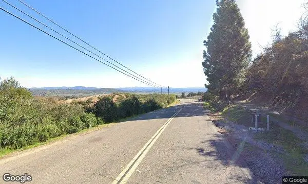 Street Views of Apple Picking at Corcoran Ranch Apple Orchard San Diego, California - 2