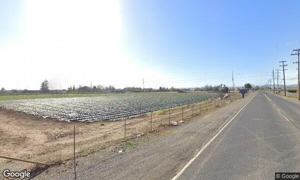 Street Views of  Chan’s Strawberry Farm Brentwood, California - 3