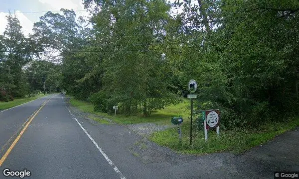 Street Views of Fruit Picking  at Edward’s Christmas Tree Farm Wrightstown, New jersey - 3