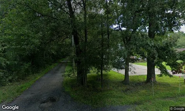 Street Views of Fruit Picking  at Edward’s Christmas Tree Farm Wrightstown, New jersey - 4