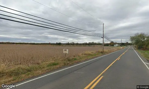 Street Views of Happy Day Farm - Blueberry Picking NJ Manalapan Township, New Jersey - 1