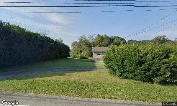 Street Views of Haunted House at Haunted Hills Estate Scream Park Uniontown, Pennsylvania - 4