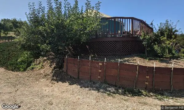 Street Views of Local Honey at Clearview Orchards Watsonville, California - 4