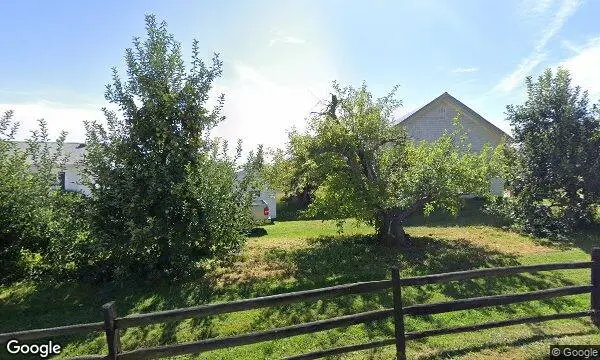 Street Views of Peach Picking at Soons Orchard New Hampton, New York - 3