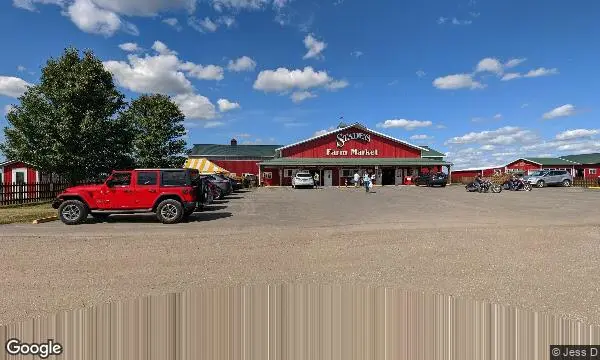 Street Views of Pumpkin at Stade’s Farm and Market - U-pick Pumpkins IL McHenry, Illinois - 2