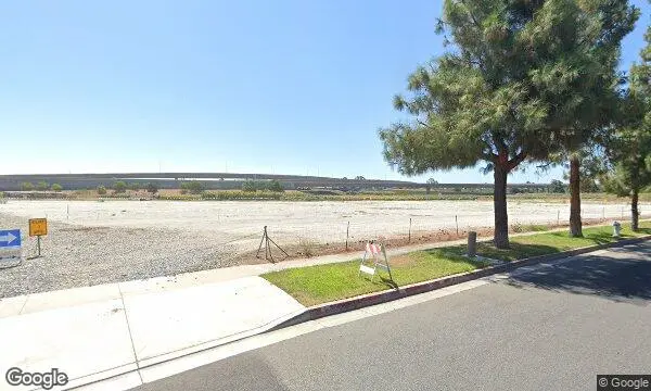 Street Views of Sunflower  at Hana Field by Tanaka Farms Costa Mesa, California - 3