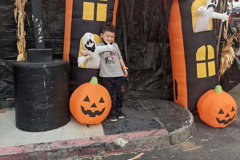 Photo of Pumpkin Patch at Mr. Jack O’ Lanterns Pumpkins Los Angeles, California - 2