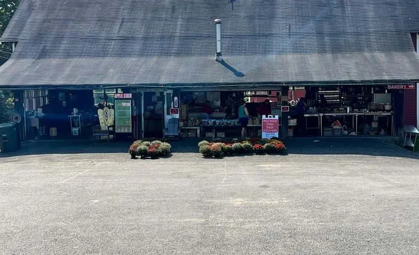 Photo of  Stuart’s Fruit Farm Granite Springs, New york